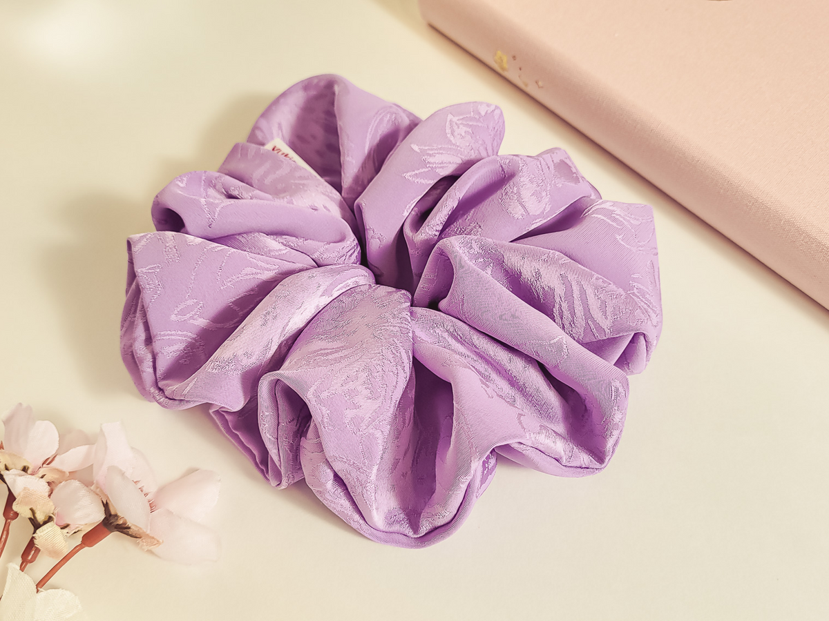 Lilac Blossom Fluffy XXL Scrunchie