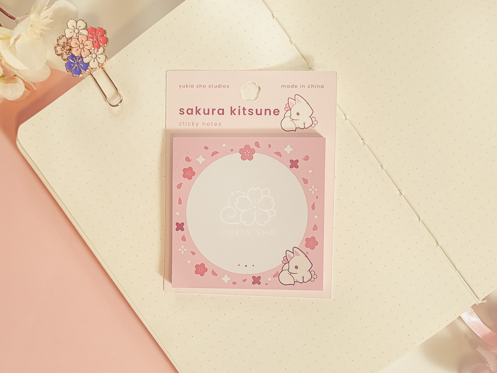 sakura kitsune sticky notes