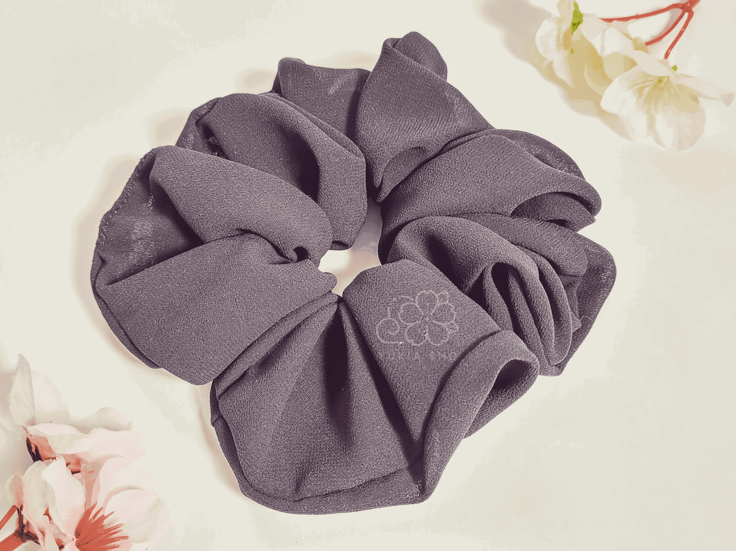 Raven Fluffy XXL Scrunchie - Yukia Sho Studios Ltd.